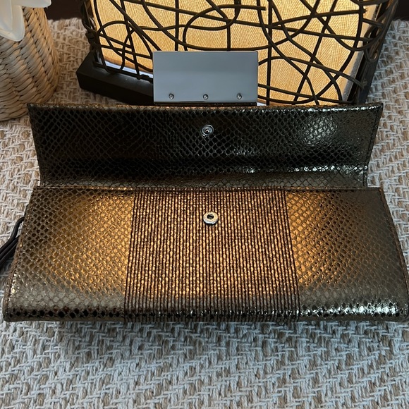 NWOT Calvin Klein Bronze Snakeskin Clutch with wristlet. - Picture 4 of 4